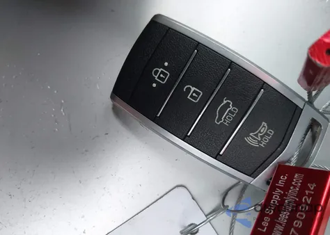 2018 Genesis G80 3.8 from USA, damaged, VIN KMHGN4JE0JU281787